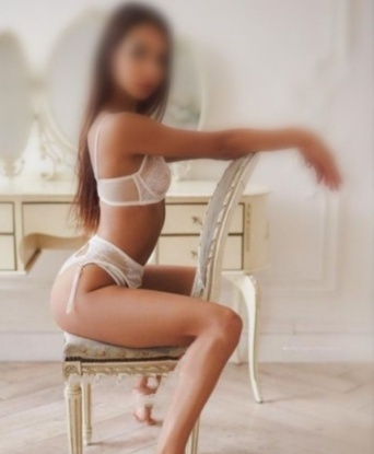 Роза, 23 года